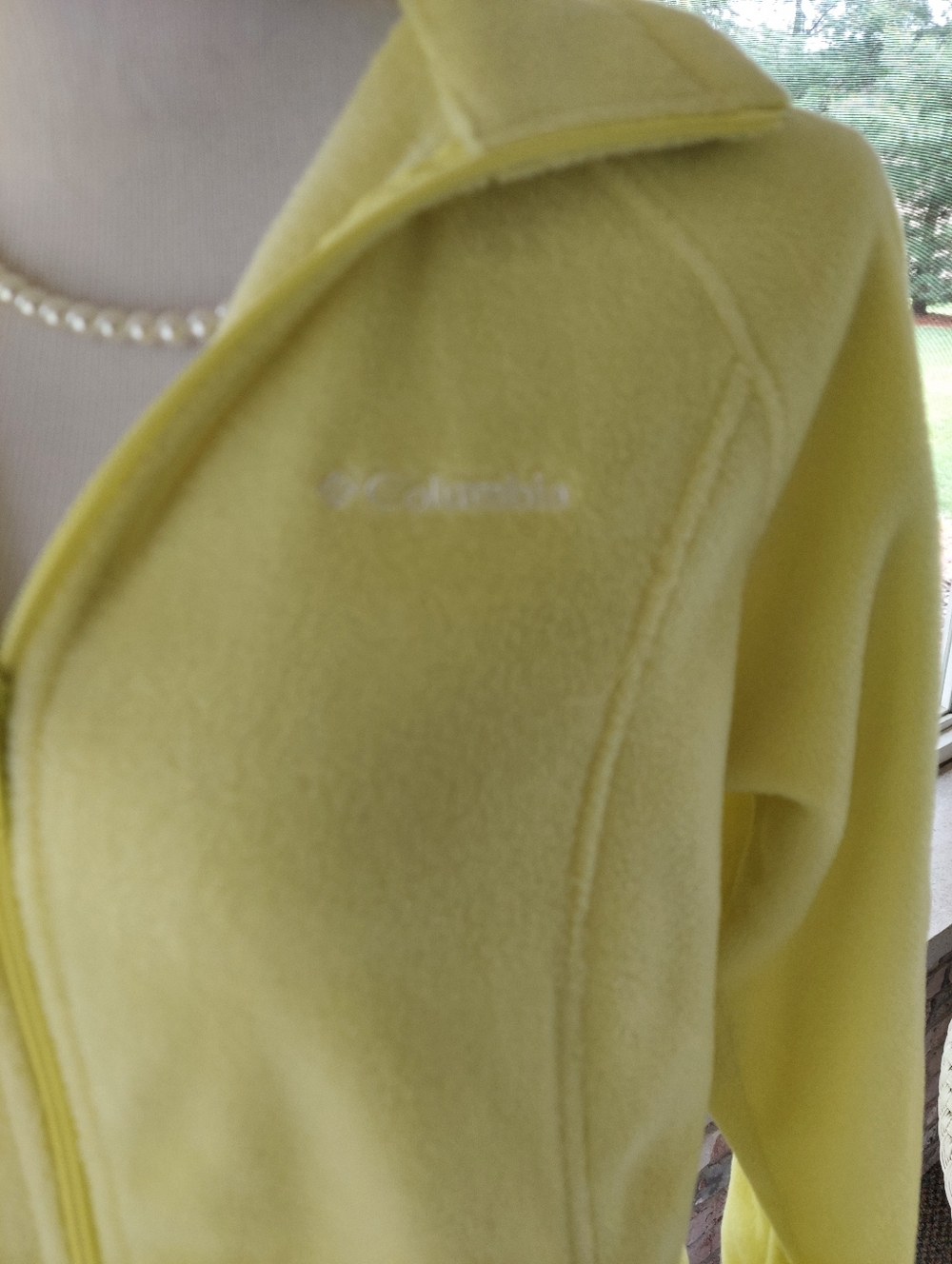Columbia Bright Neon Ish Yellow Fleece Jacket L Zip Up Cute and Bright - Picture 4 of 7